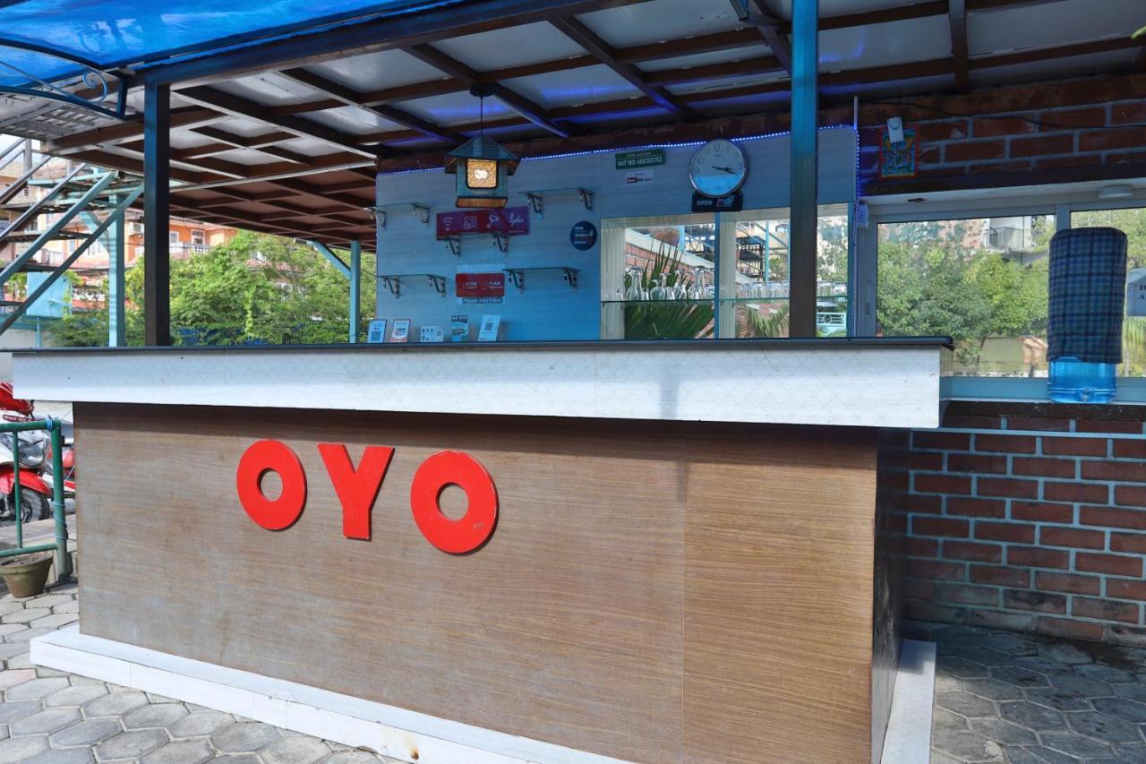Oyo 591 Hotel Blue Moon Dharampur エクステリア 写真