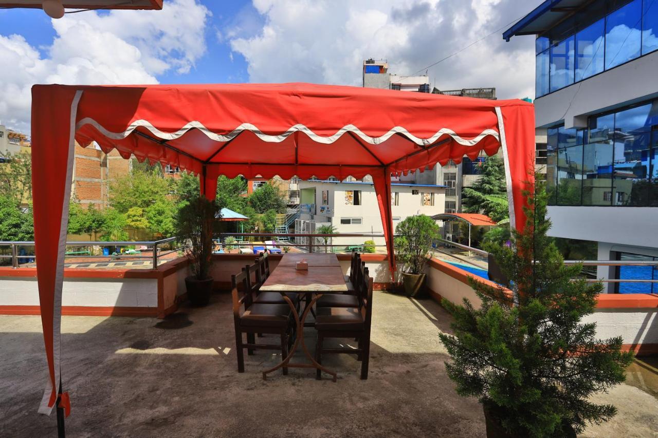 Oyo 591 Hotel Blue Moon Dharampur エクステリア 写真