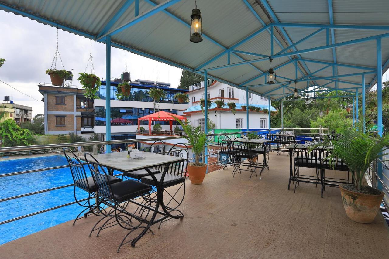 Oyo 591 Hotel Blue Moon Dharampur エクステリア 写真