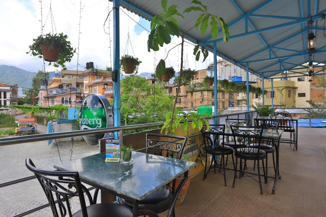 Oyo 591 Hotel Blue Moon Dharampur エクステリア 写真